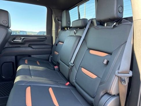 Used 2026 GMC Sierra 3500 AT4 w/ AT4 Premium Plus Package AWD/4WD image 17