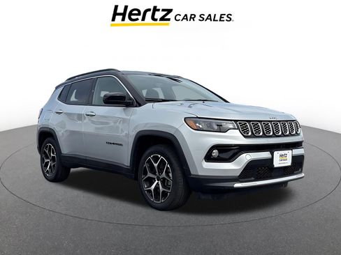 Used 2025 Jeep Compass Limited image 1