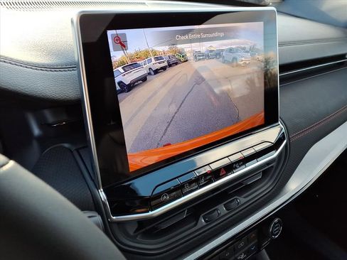 New 2026 Jeep Compass Trailhawk w/ Sun, Sound & Navigation Group image 25