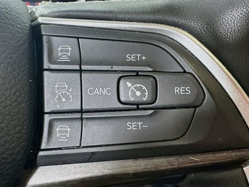 Used 2024 Jeep Grand Cherokee Limited 4xe AWD/4WD image 26