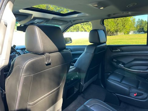 Used 2018 GMC Yukon SLT w/ HD Trailering Package image 22