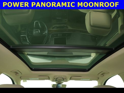 Used 2018 Audi Q5 2.0T Premium Plus w/ Premium Plus Package image 2