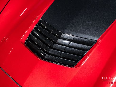 Used 2015 Chevrolet Corvette Stingray Coupe w/ 3LT Preferred Equipment Group image 10