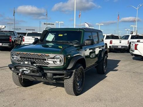 Certified 2024 Ford Bronco Everglades image 8