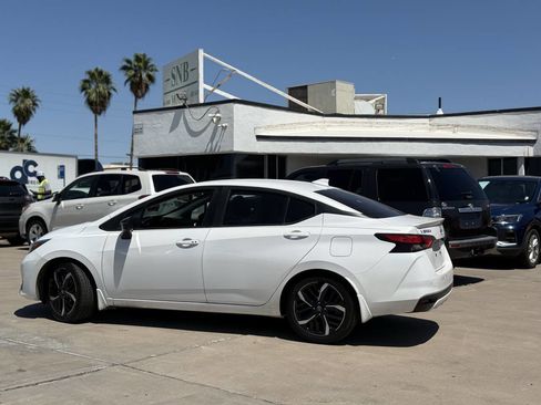 Used 2023 Nissan Versa SR w/ Trunk Package image 2