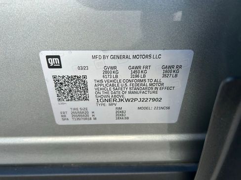 Used 2023 Chevrolet Traverse RS image 60