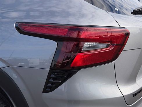 New 2026 Chevrolet Trax RS w/ Sunroof Package image 12