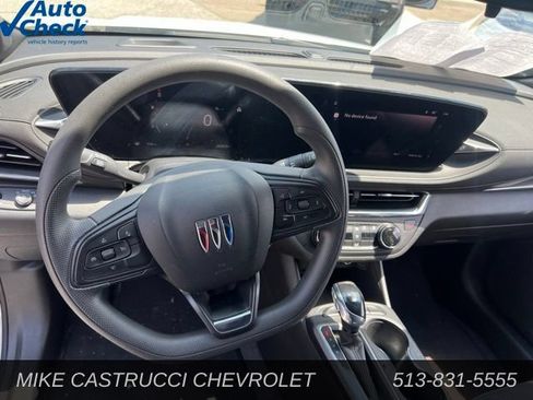 Used 2026 Buick Envista Preferred FWD image 7