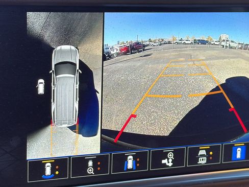 Certified 2024 GMC Yukon Denali image 16