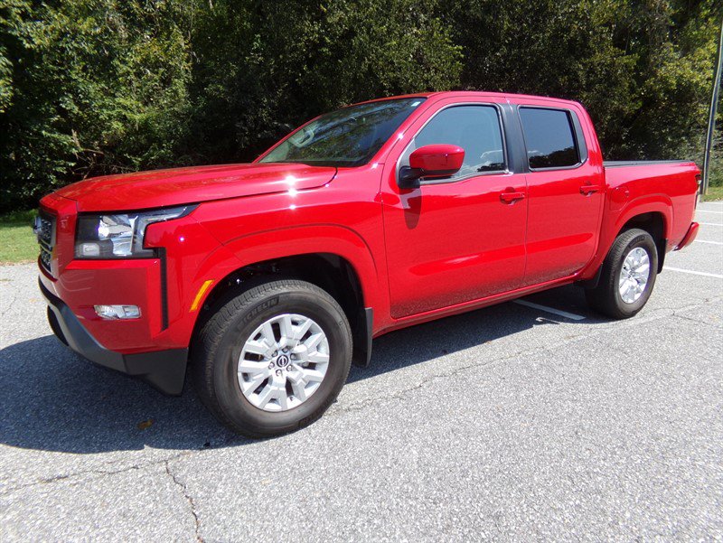 Used 2022 Nissan Frontier SV AWD/4WD image 1