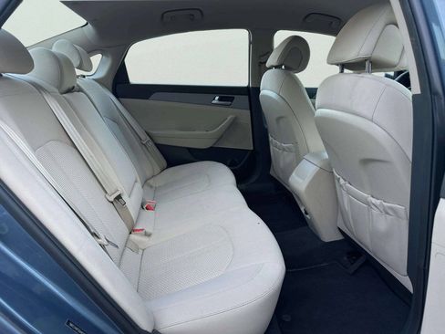 Used 2016 Hyundai Sonata SE w/ Cargo Package FWD image 15