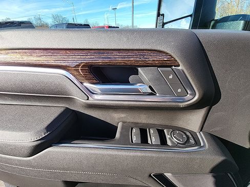 New 2026 GMC Sierra 2500 SLE image 14