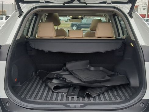Used 2025 Toyota RAV4 Limited image 17