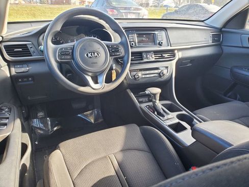 Used 2016 Kia Optima LX image 7