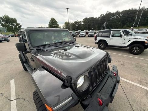 Used 2019 Jeep Wrangler Unlimited Rubicon AWD/4WD image 22
