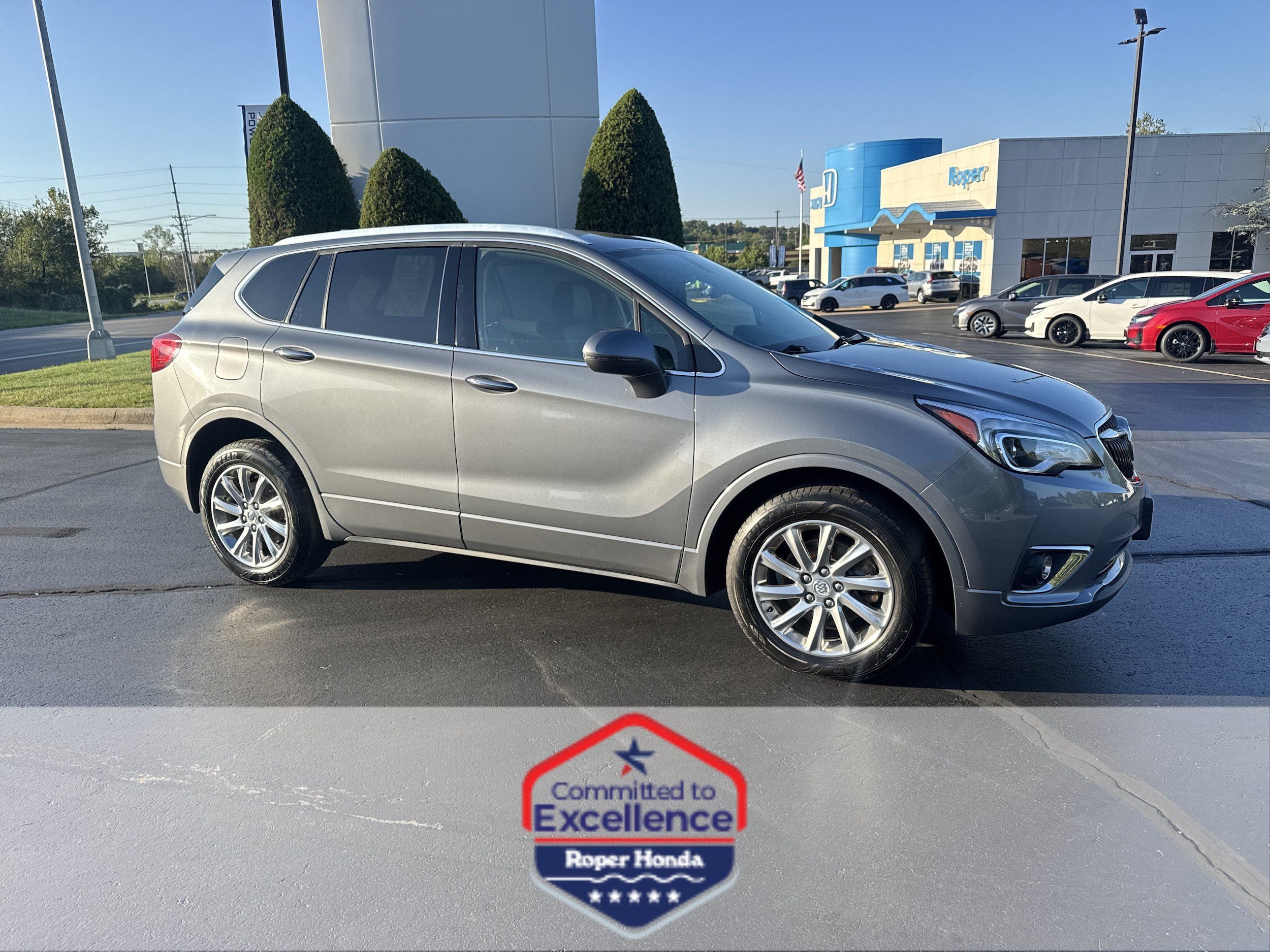 Used 2020 Buick Envision Essence AWD/4WD image 1