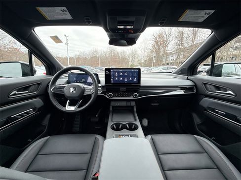 Used 2025 Honda Prologue Touring image 23