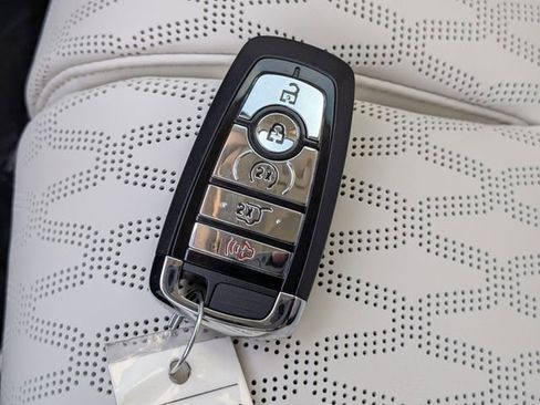 New 2026 Lincoln Nautilus Black Label image 28