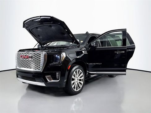 Used 2022 GMC Yukon Denali image 25