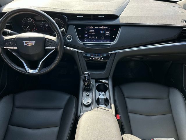 Certified 2024 Cadillac XT6 Luxury w/ LPO, Floor Liner Package AWD/4WD image 14