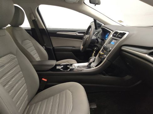 Used 2016 Ford Fusion S w/ Equipment Group 101A FWD image 21
