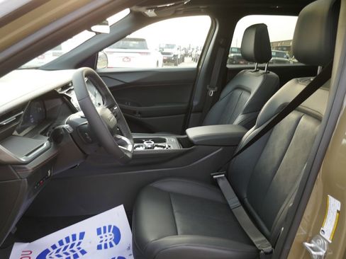 New 2026 Jeep Cherokee Overland w/ Trailer Tow Group image 14