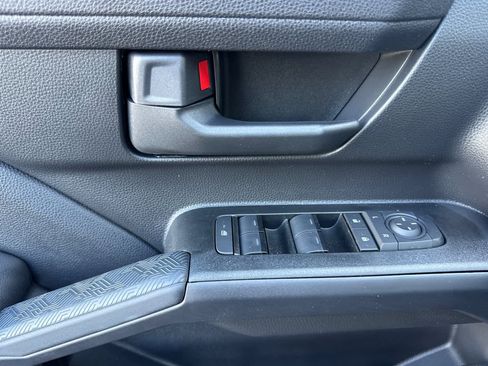 Used 2025 Toyota 4Runner SR5 image 10