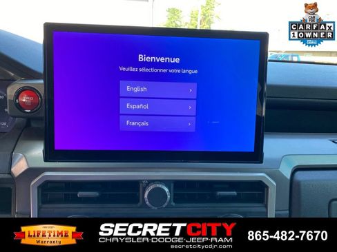 Used 2024 Toyota Tacoma TRD Sport AWD/4WD image 15