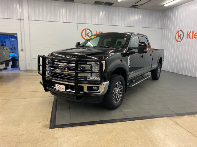Used 2017 Ford F350 Lariat w/ Lariat Ultimate Package AWD/4WD image 3