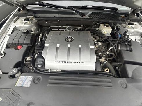 Used 2010 Cadillac DTS Funeral Coach image 28