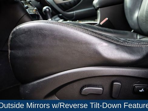 Used 2013 INFINITI FX37 Base w/ Premium Pkg image 10