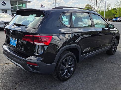 Used 2024 Volkswagen Taos S image 5