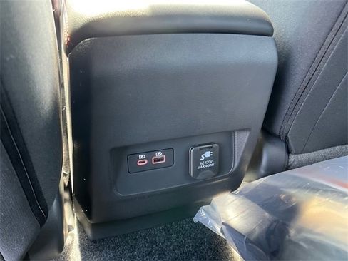 New 2025 Nissan Frontier PRO-4X w/ Pro Convenience Package image 21