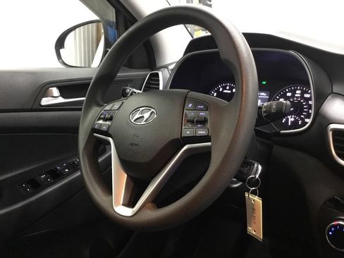 Used 2021 Hyundai Tucson SE w/ Cargo Package AWD/4WD image 18