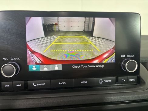 Used 2025 Honda Accord LX image 15