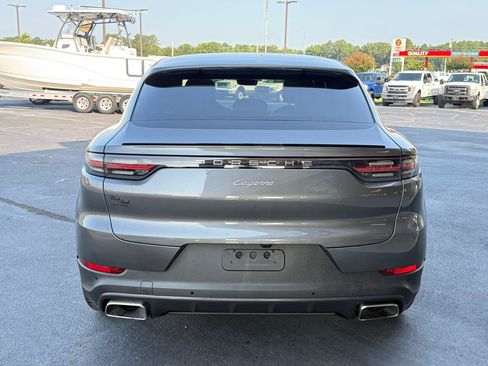 Used 2021 Porsche Cayenne Coupe AWD/4WD image 4