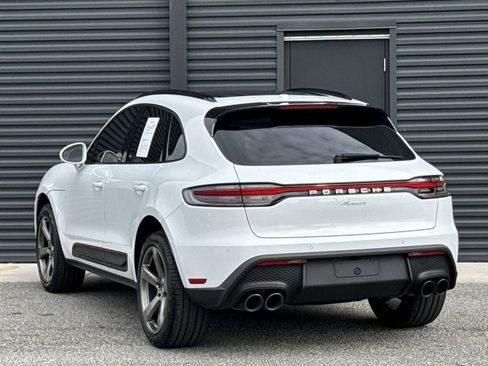 Used 2023 Porsche Macan image 11