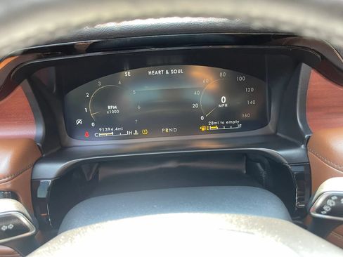 Used 2020 Lincoln Aviator Reserve w/ Equipment Group 202A AWD/4WD image 8