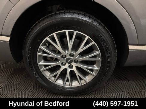 Used 2024 Genesis GV80 2.5T AWD/4WD image 24