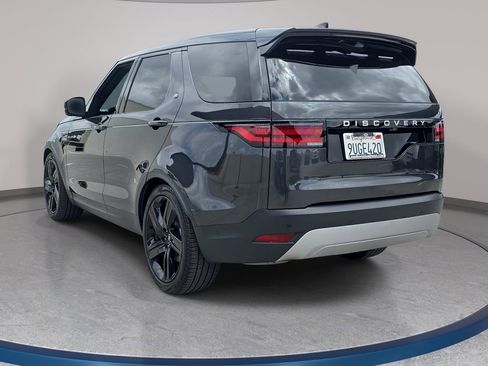 Certified 2025 Land Rover Discovery S AWD/4WD image 7