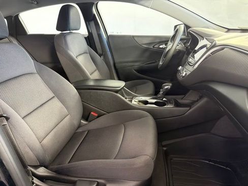 Used 2022 Chevrolet Malibu LS w/ LPO, Floor Liner Package FWD image 25