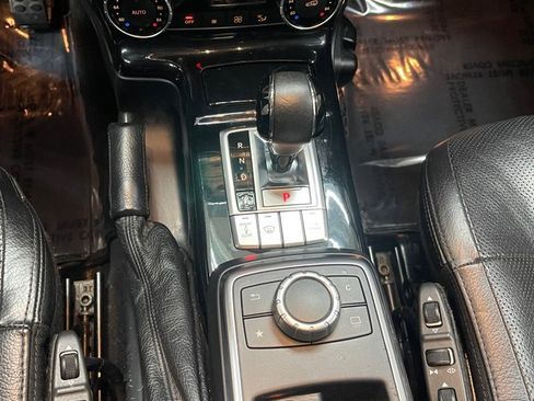 Used 2017 Mercedes-Benz G 550 image 19