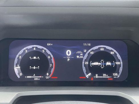 Used 2025 Toyota Tacoma TRD Sport AWD/4WD image 24