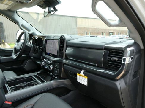 New 2026 Ford F350 Lariat w/ Black Appearance Package AWD/4WD image 11