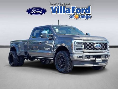 New 2025 Ford F350 Platinum w/ Platinum Plus Package image 35