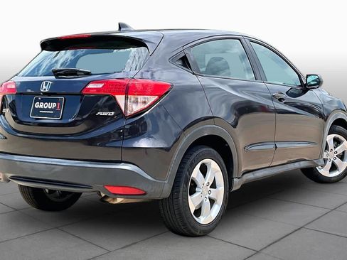 Used 2016 Honda HR-V LX image 12