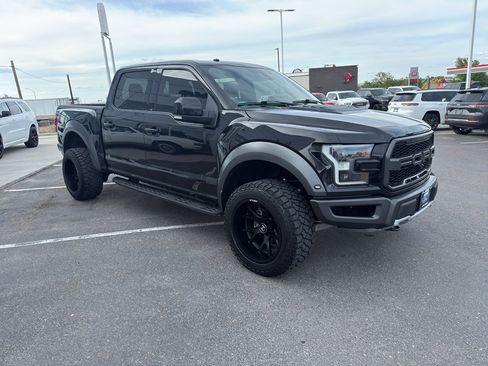 Used 2018 Ford F150 Raptor w/ Equipment Group 802A Luxury AWD/4WD image 7