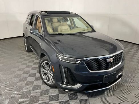 Used 2021 Cadillac XT6 Premium Luxury w/ Platinum Package AWD/4WD image 40