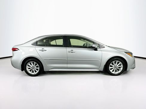 Used 2020 Toyota Corolla XLE w/ Body Protection Package FWD image 10