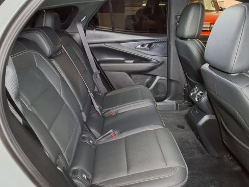 Certified 2024 Chevrolet Blazer EV LT AWD/4WD image 21